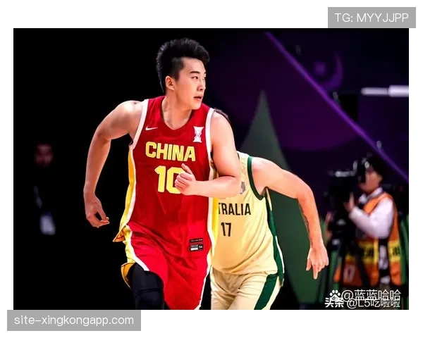 张洪硕浙江男篮决赛得11分 年轻球员敢打敢拼